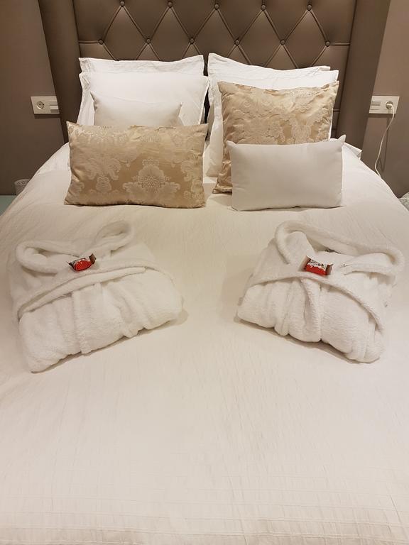 Apartamento Granvia4 Parking Free Гранада Екстериор снимка